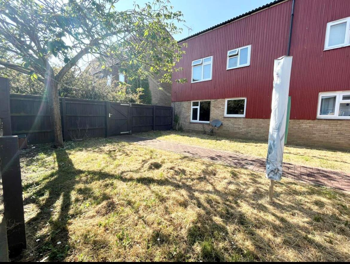 Orton Malborne, Peterborough 1 Bed Flat, Blackmead, PE2 To Rent Now