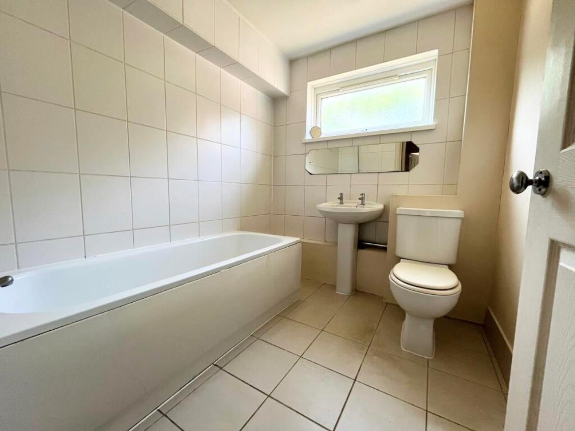 Orton Malborne, Peterborough 1 Bed Flat, Blackmead, PE2 To Rent Now