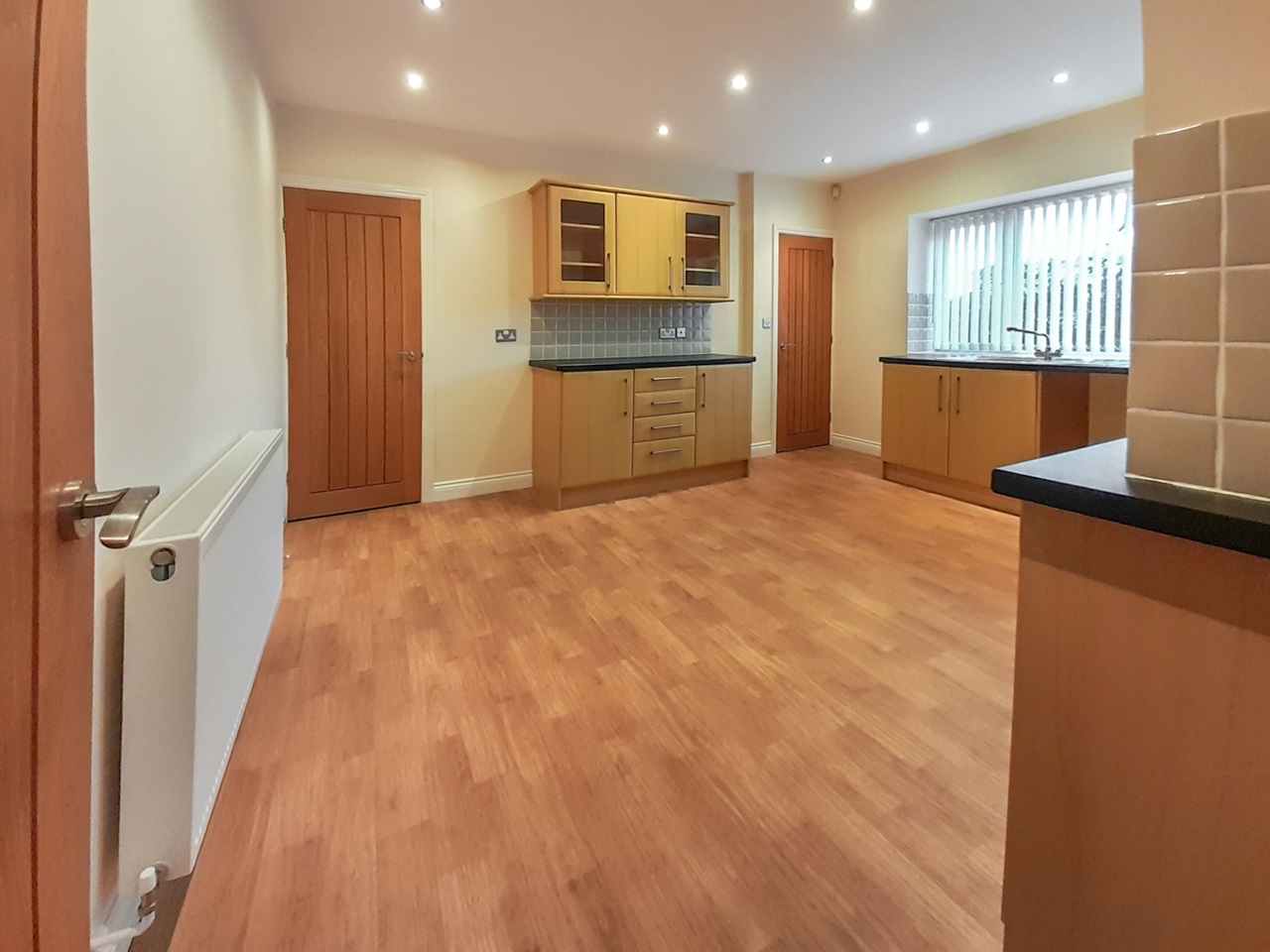 Old Somerby, Grantham 3 Bed SemiDetached House, Farm Cottages, NG33