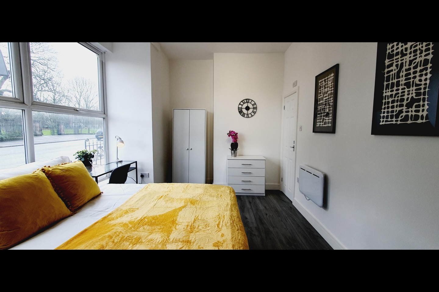 Birkenhead Room in a Shared House, Park Road North, CH41 To Rent