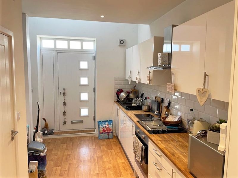 Farnborough 1 Bed Terraced House, Charlie Mews, GU14 To Rent Now