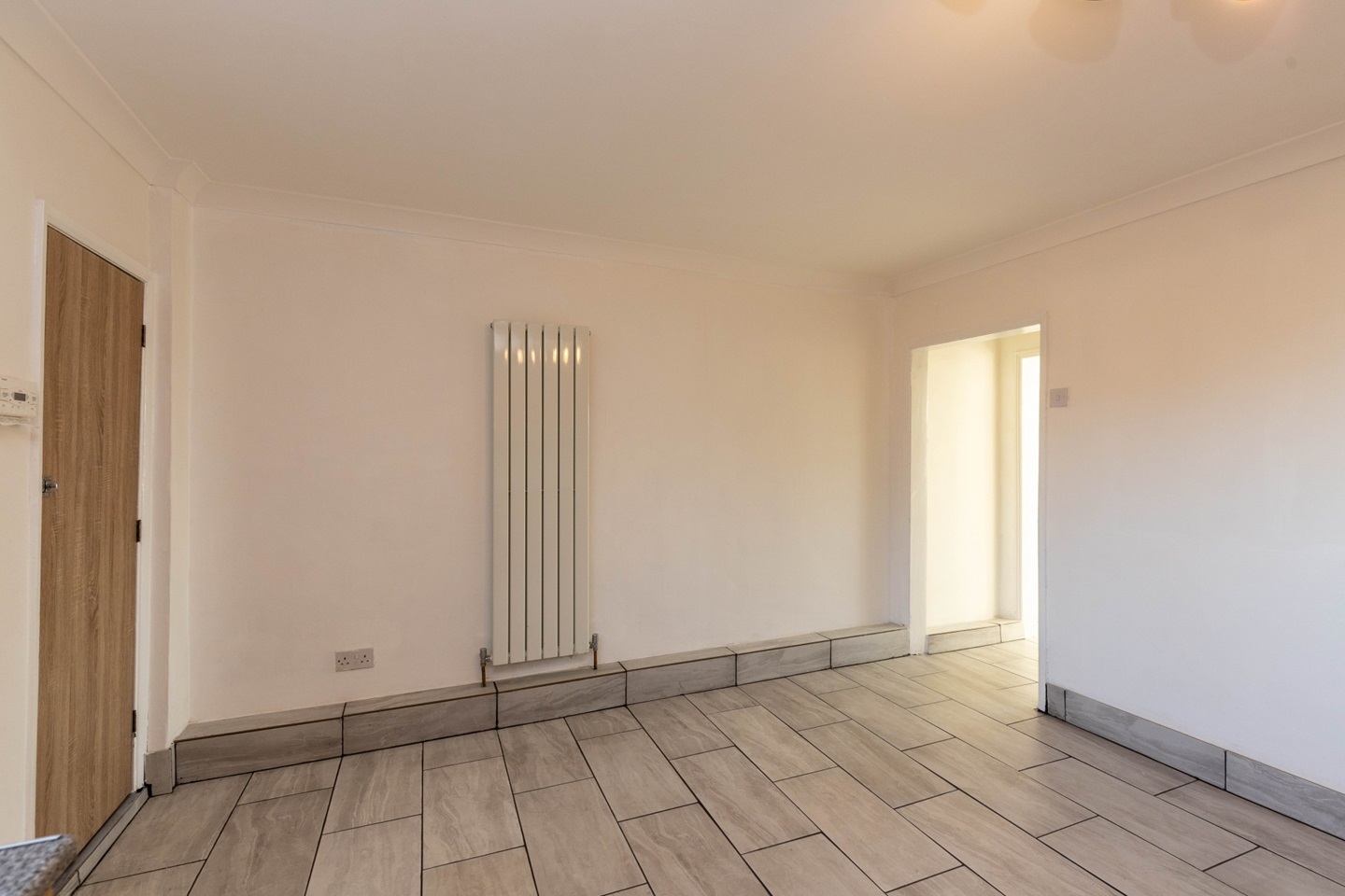 Whittlesey, Peterborough 3 Bed Terraced House, Station Road, PE7 To