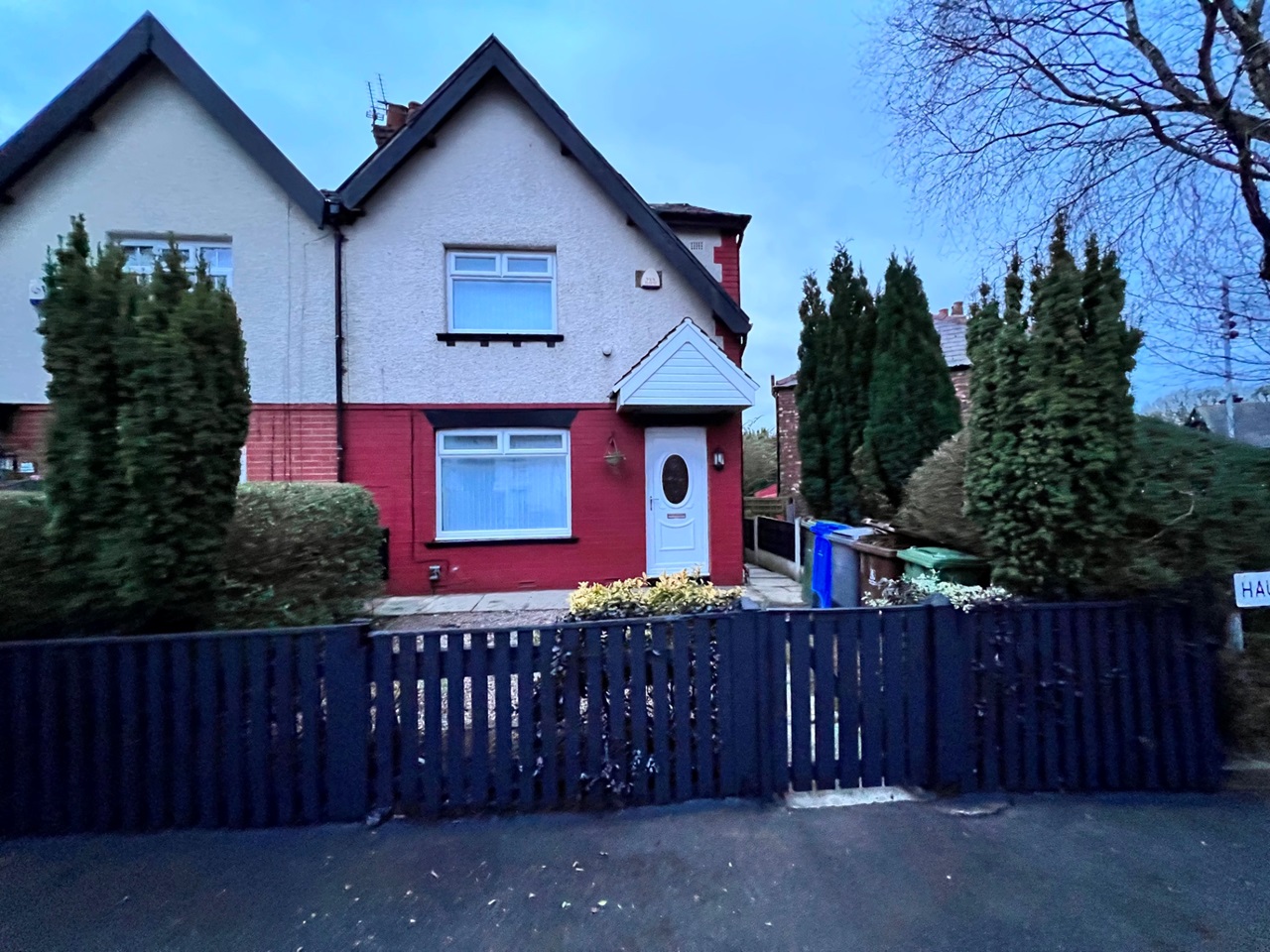 Haughton Green 2 Bed SemiDetached House, Haughton Green Road, M34 To Rent Now for £800.00 p/m