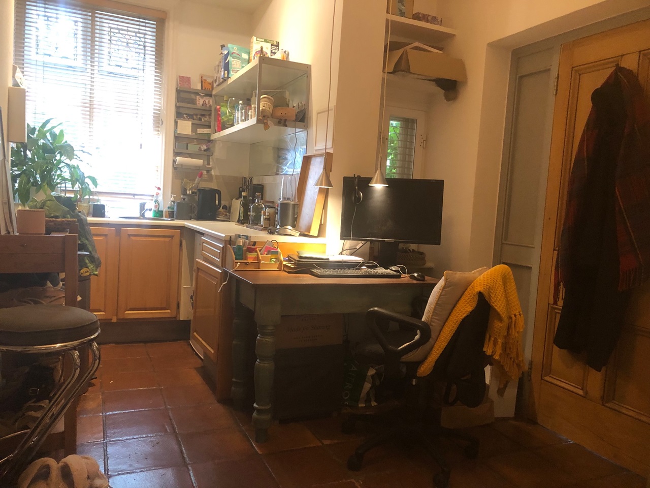 Twickenham Studio Flat, The Avenue, TW1 To Rent Now for £995.00 p/m