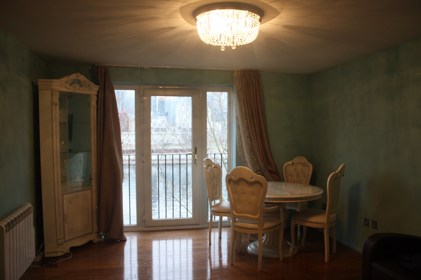 London 2 Bed Flat, Ringwood Gardens, E14 To Rent Now for £1,885.00 p/m