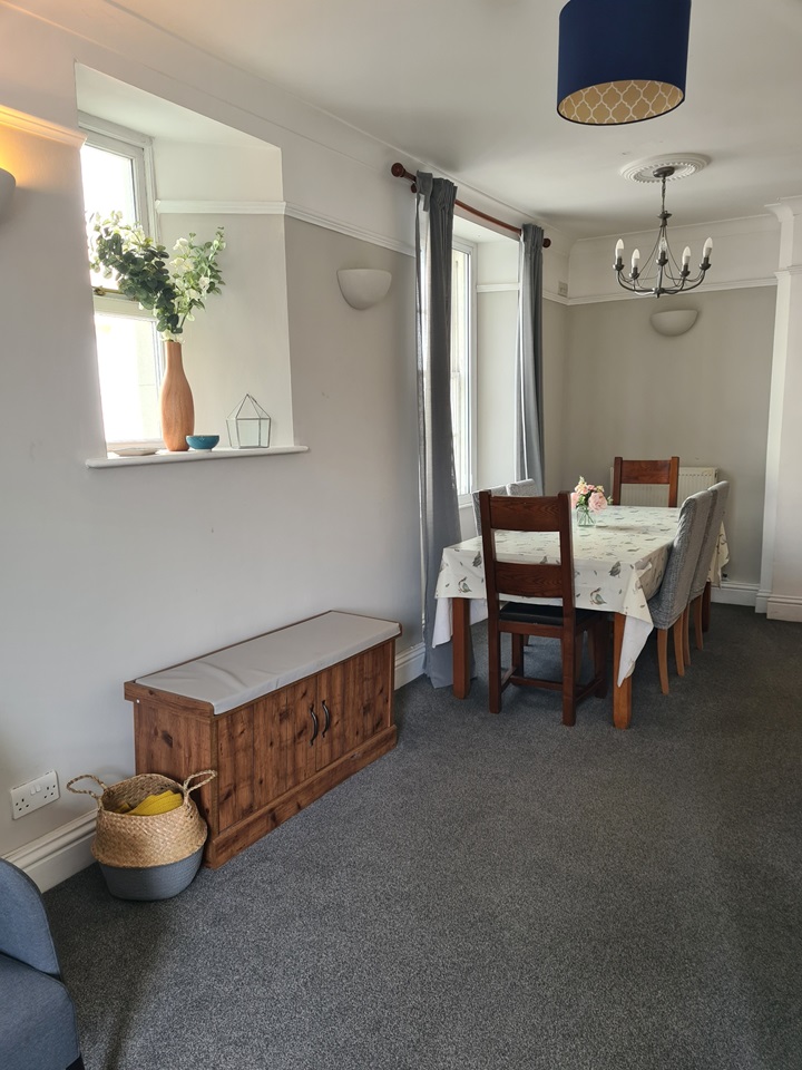 Tavistock 3 Bed Flat, Market Street, PL19 To Rent Now for £900.00 p/m