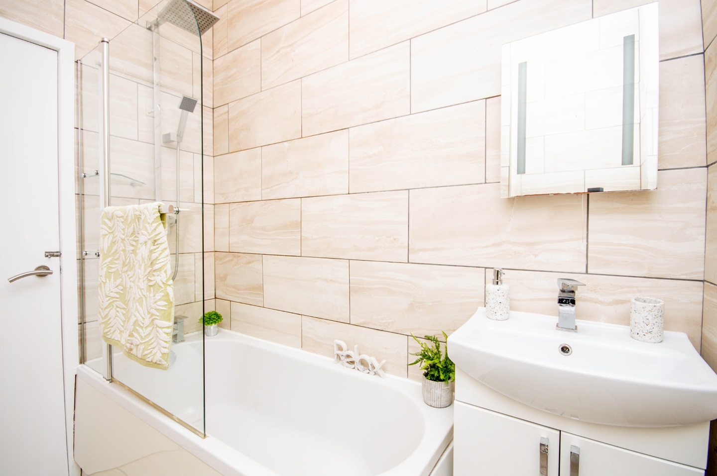 Oswaldtwistle, Accrington 3 Bed Terraced House, Cross Street, BB5