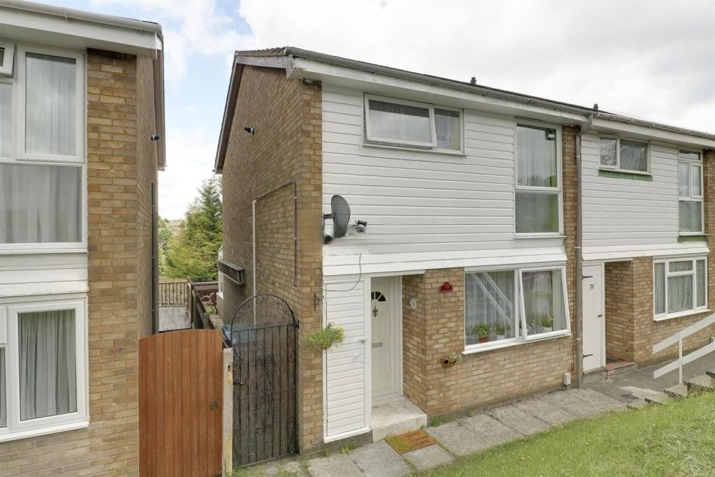 Luton 3 Bed Terraced House, Buchanan Drive, LU2 To Rent Now for £