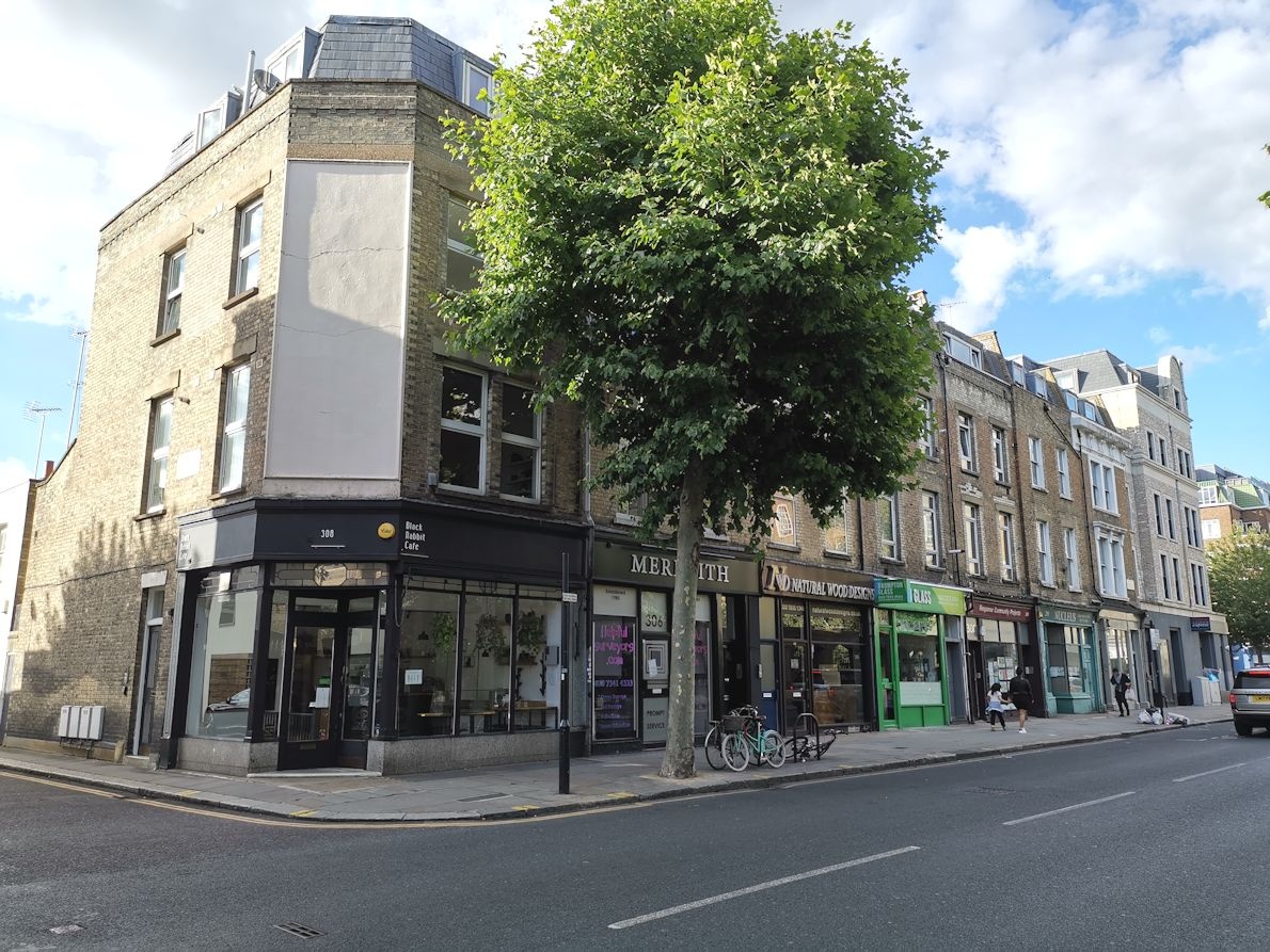 London 2 Bed Flat, Old Brompton Road, SW5 To Rent Now for £2,383.33 p/m