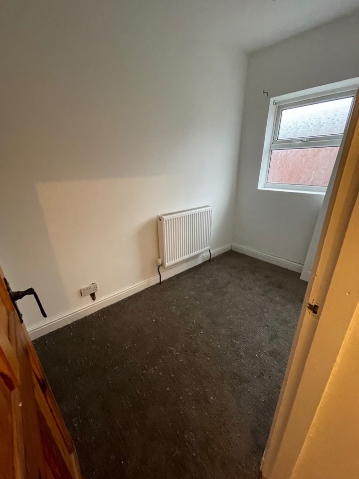 Horwich, Bolton 2 Bed Terraced House, Street, BL6 To Rent