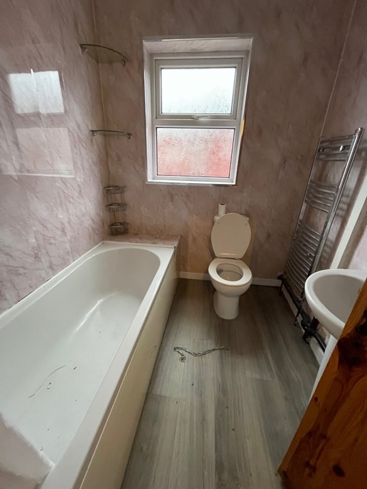 Horwich, Bolton 2 Bed Terraced House, Street, BL6 To Rent