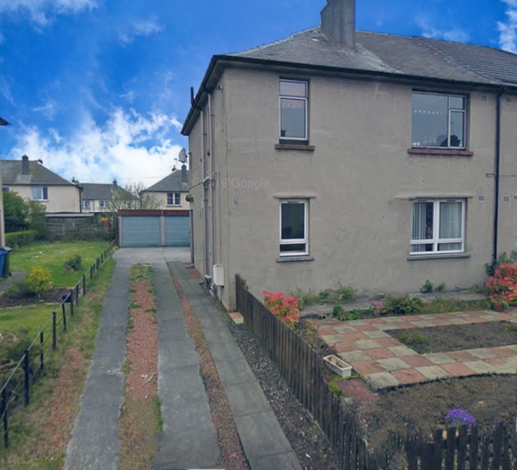 Camelon, Falkirk 2 Bed Flat, Watling Drive, FK1 To Rent Now for £