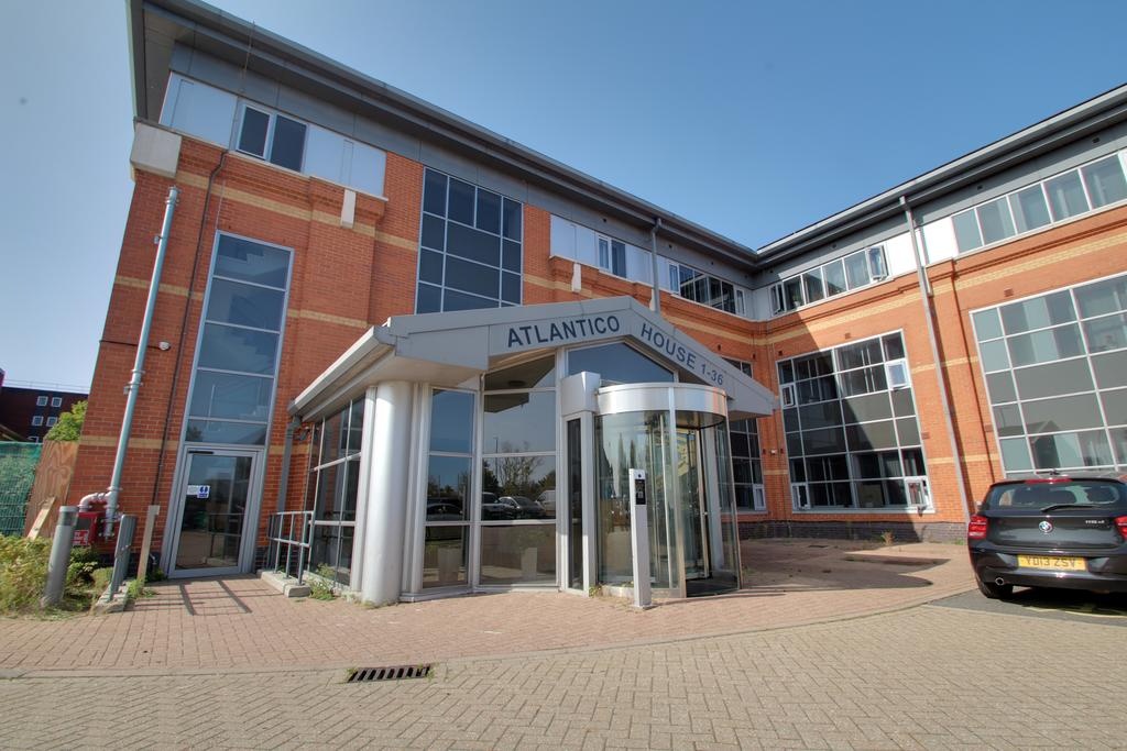 Harlington, Hayes 1 Bed Flat, Atlantico House, UB3 To Rent Now for