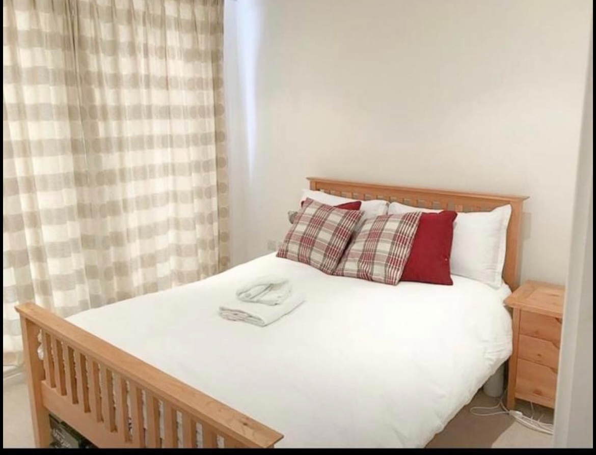 Bletchley, Milton Keynes Room in a Shared House, Brooklands Road, MK2