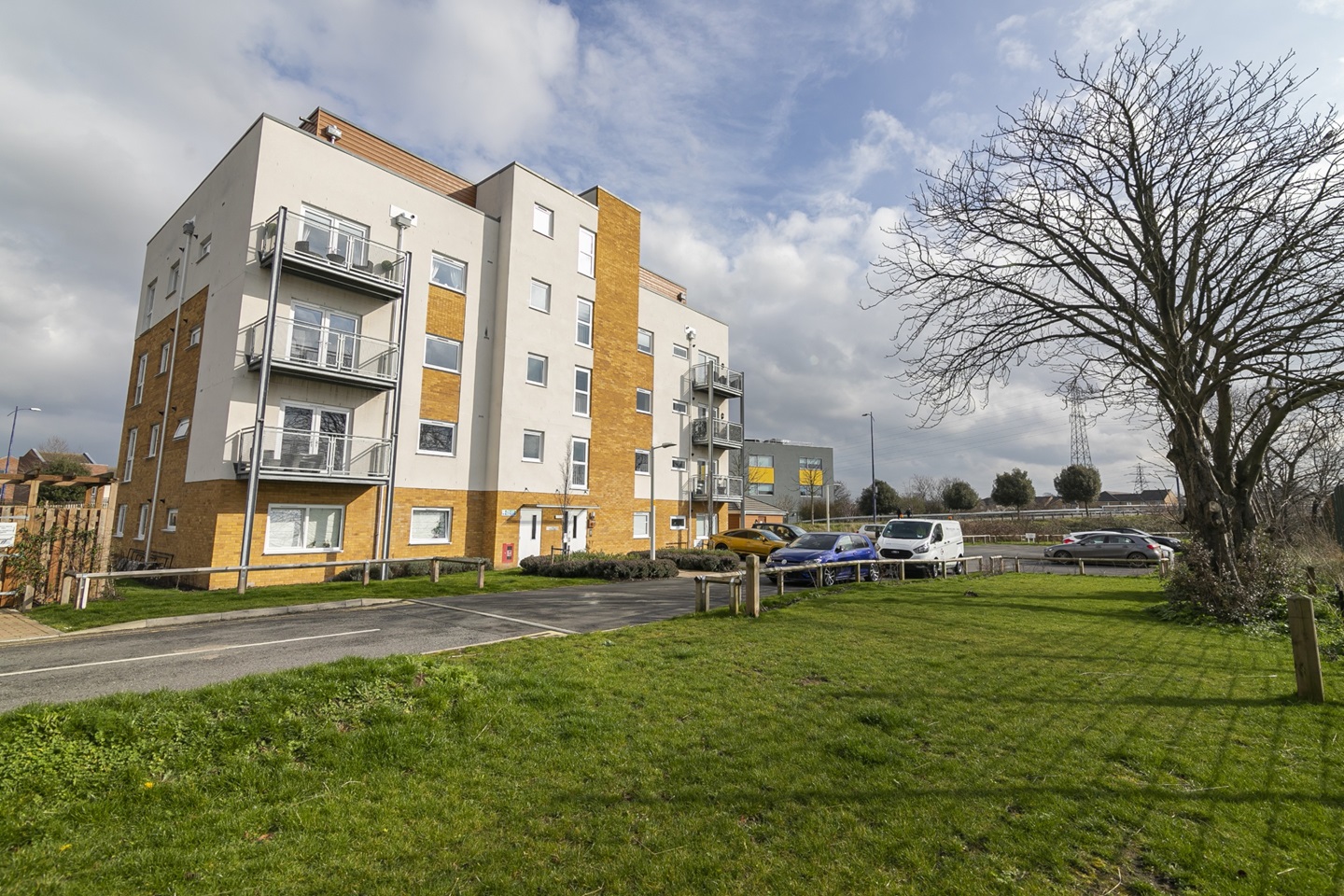 Dartford 1 Bed Flat, Binnie Road, DA1 To Rent Now for £1,200.00 p/m