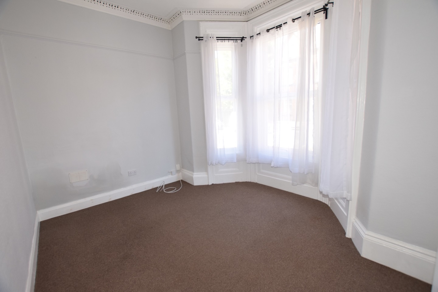 Liverpool 2 Bed Flat, Croxteth Grove, L8 To Rent Now for £700.00 p/m