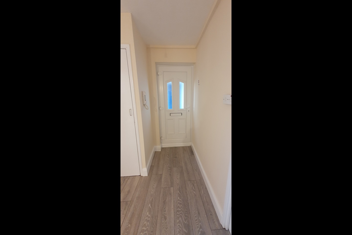 Gosport 3 Bed Flat, Mandarin Way, PO13 To Rent Now for £1,095.00 p/m