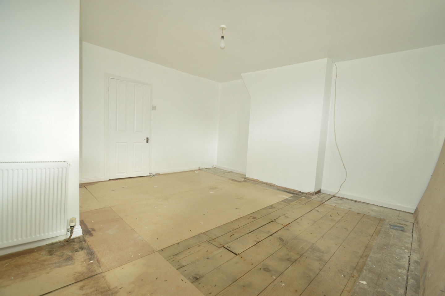 Denton, Manchester 2 Bed Terraced House, Two Trees Lane, M34 To