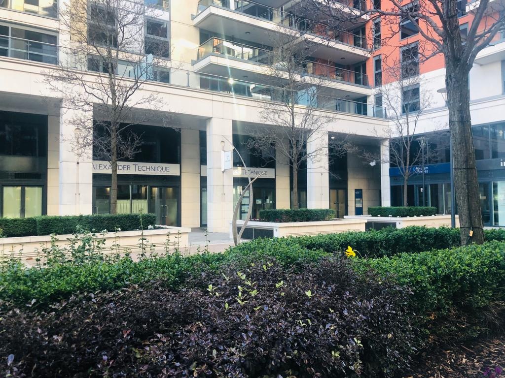 London Studio Flat, Octavia House, SW6 To Rent Now for £2,200.00 p/m