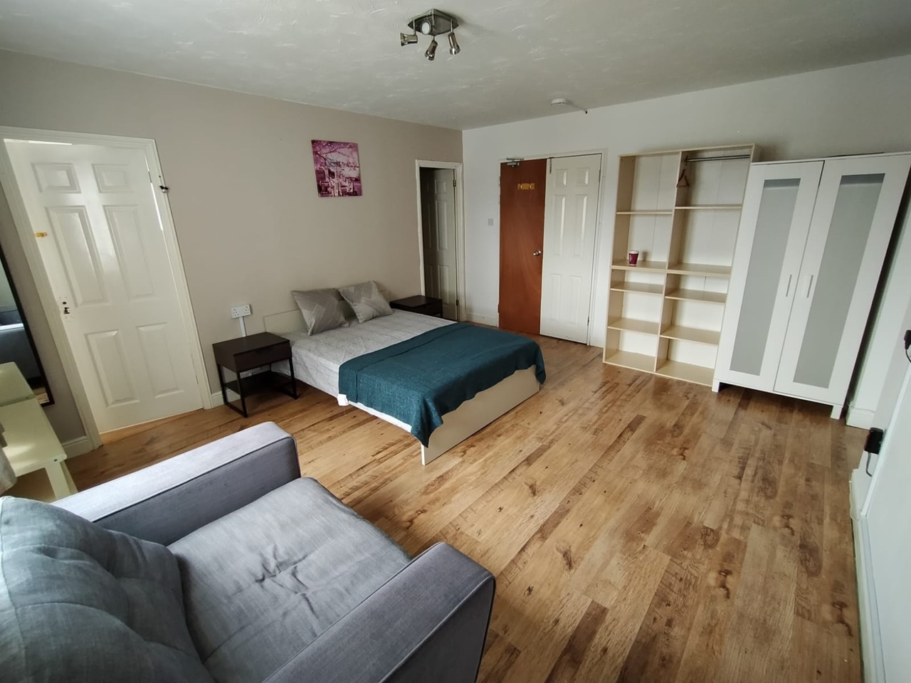 London Room in a Shared House, Fishguard Way, E16 To Rent Now for £