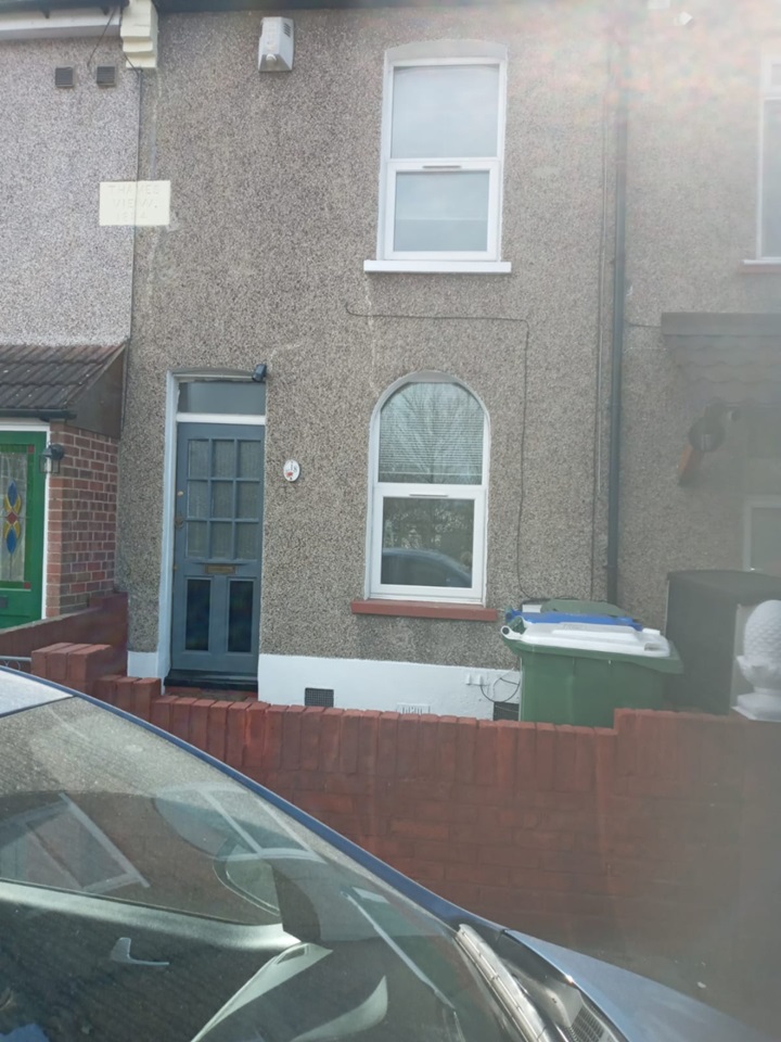 Erith 2 Bed Terraced House, Battle Road, DA8 To Rent Now for £1,100.00 p/m