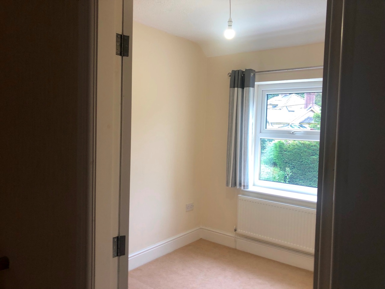 Menai Bridge 3 Bed Terraced House, Menai Bridge, LL59 To Rent Now