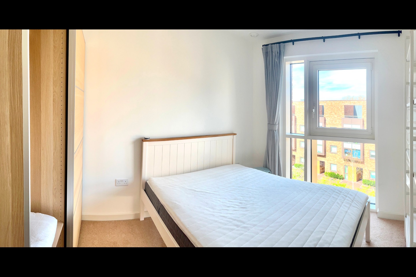 London 2 Bed Flat, Gothenburg Court, SE8 To Rent Now for £2,300.00 p/m