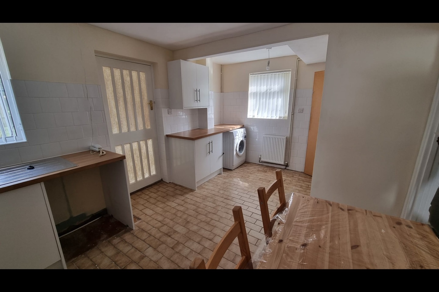 Welwyn Garden City 3 Bed End Terrace, Hollybush Lane, AL7 To Rent