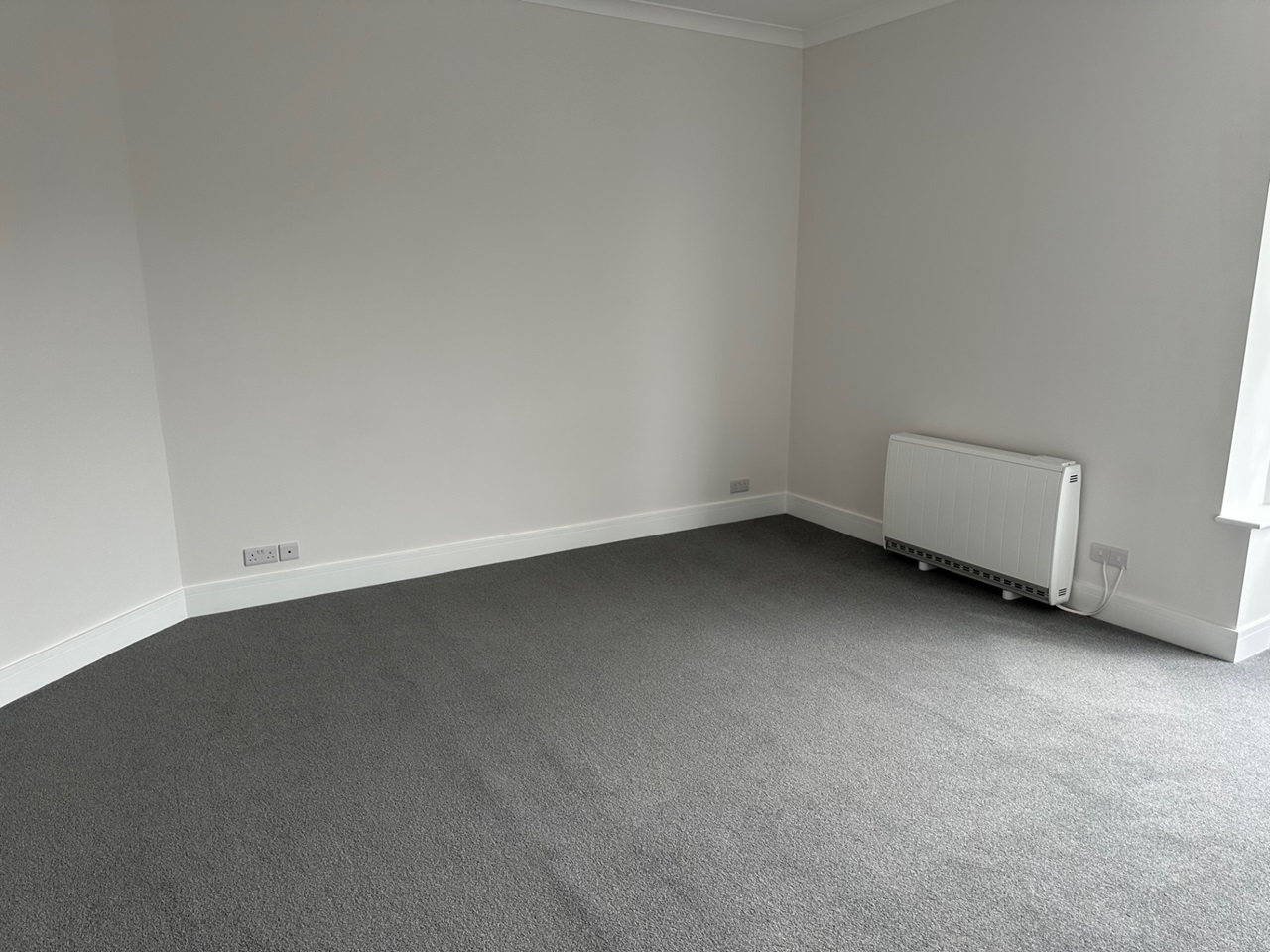 Paignton 2 Bed Flat, Torquay Road, TQ3 To Rent Now for £875.00 p/m