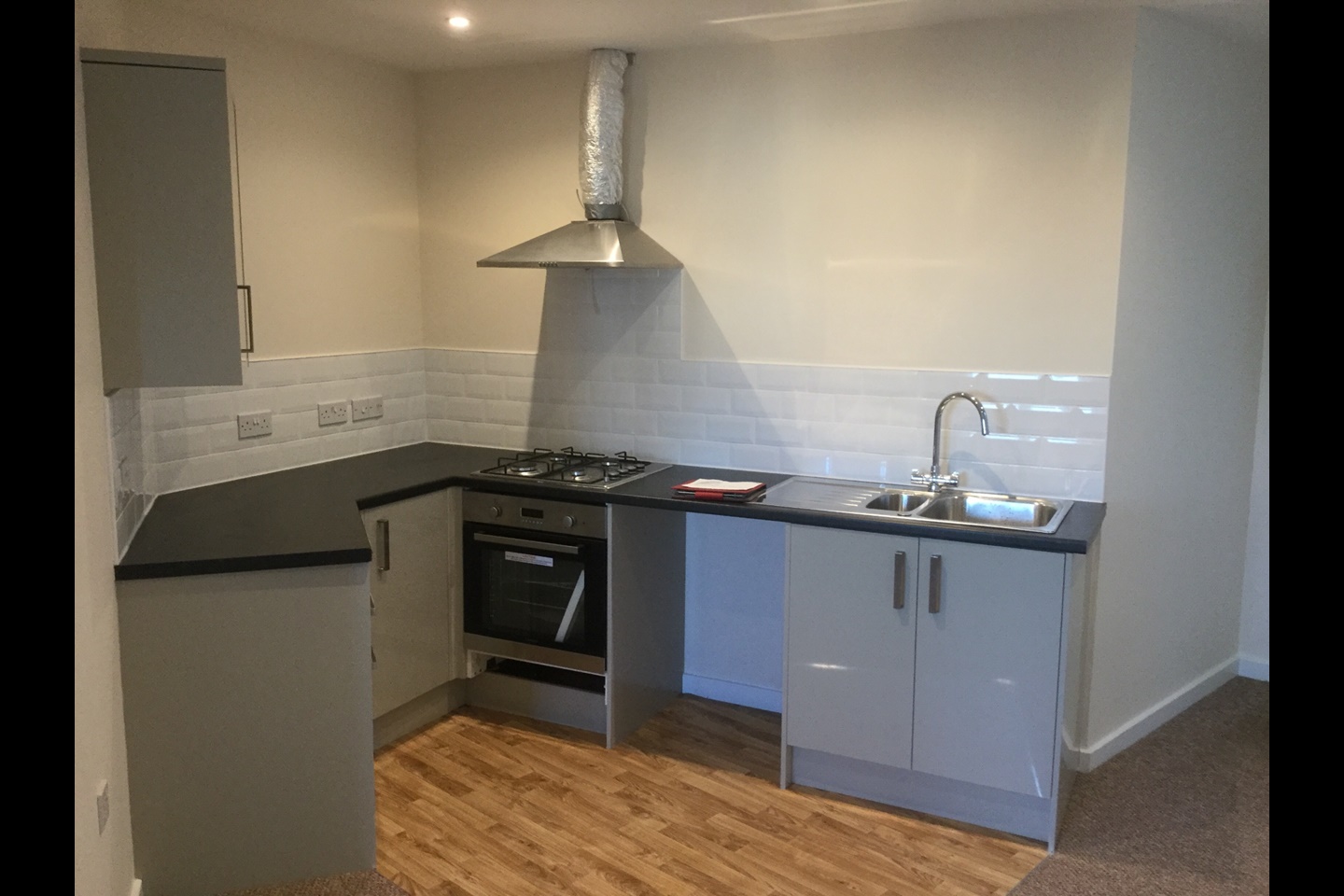 Desborough 2 Bed Loatland St, NN14 To Rent Now for £795