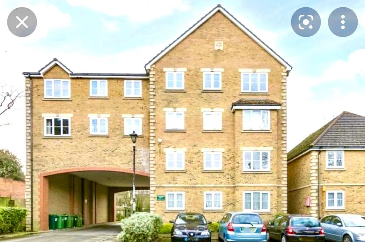 London 2 Bed Flat, Arborfield Close, SW2 To Rent Now for £1,990.00 p/m