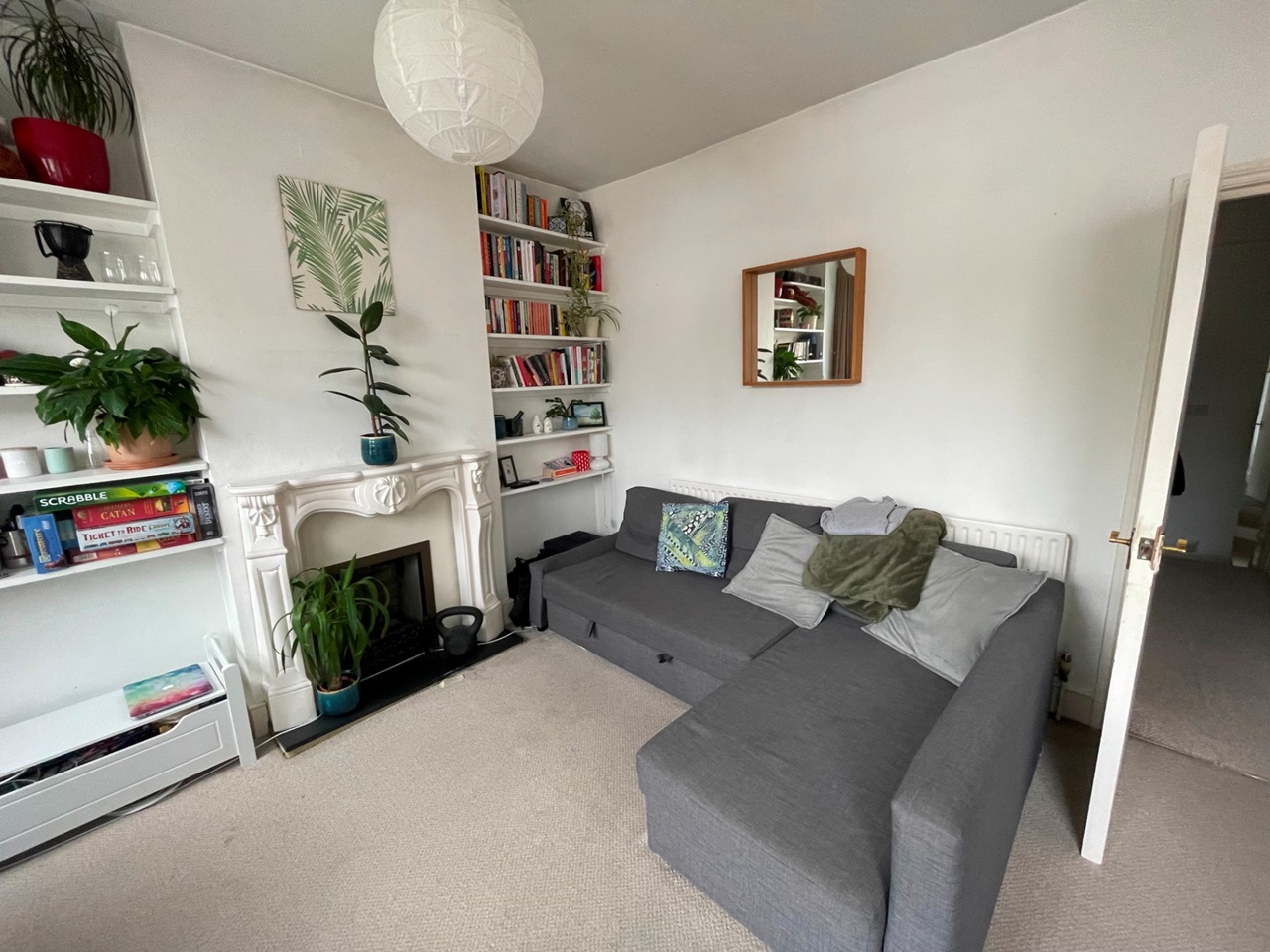London 2 Bed Flat, Fountain Road, SW17 To Rent Now for £1,900.00 p/m