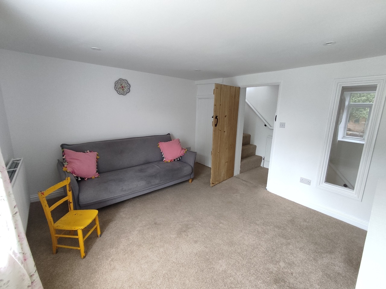 Kingswood, WottonUnderEdge 1 Bed Terraced House, The Walk, GL12