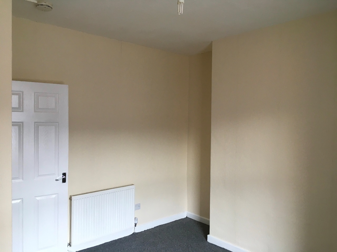 BarrowInFurness 2 Bed Flat, Egerton Court, LA14 To Rent Now for £