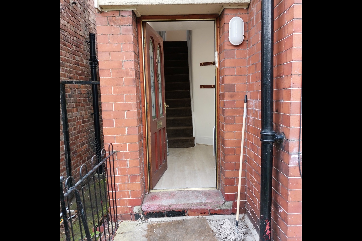 Prestwich, Manchester 3 Bed SemiDetached House, Salisbury Drive, M25