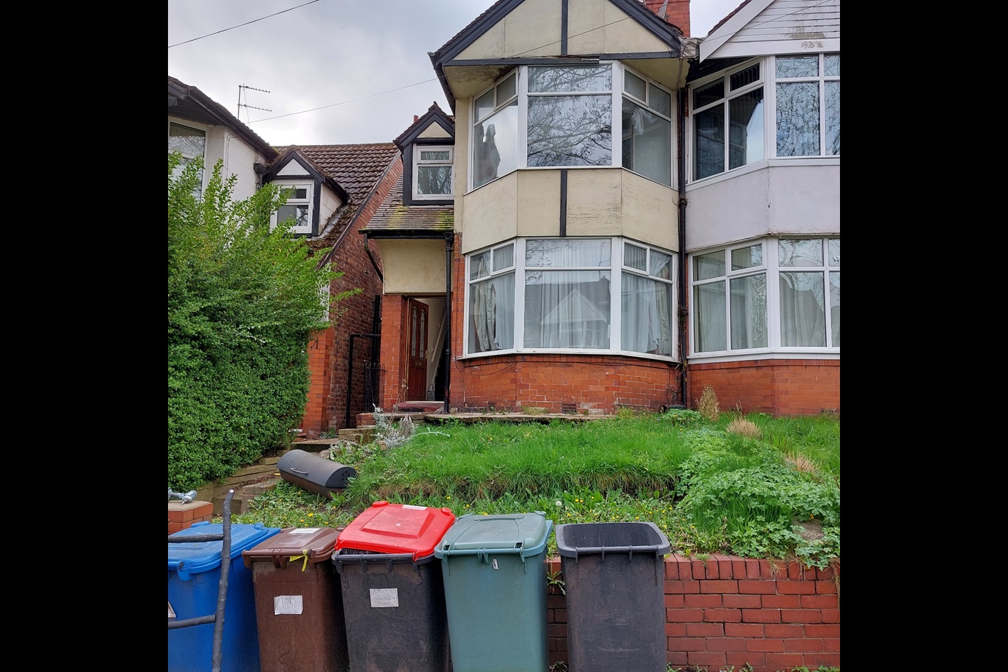 Prestwich, Manchester 3 Bed SemiDetached House, Salisbury Drive, M25