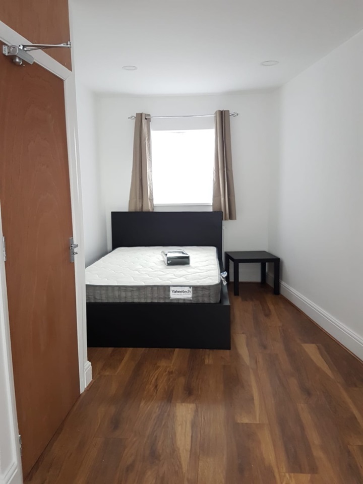 Hayes Room in a Shared House, Warley Road, UB4 To Rent Now for £680