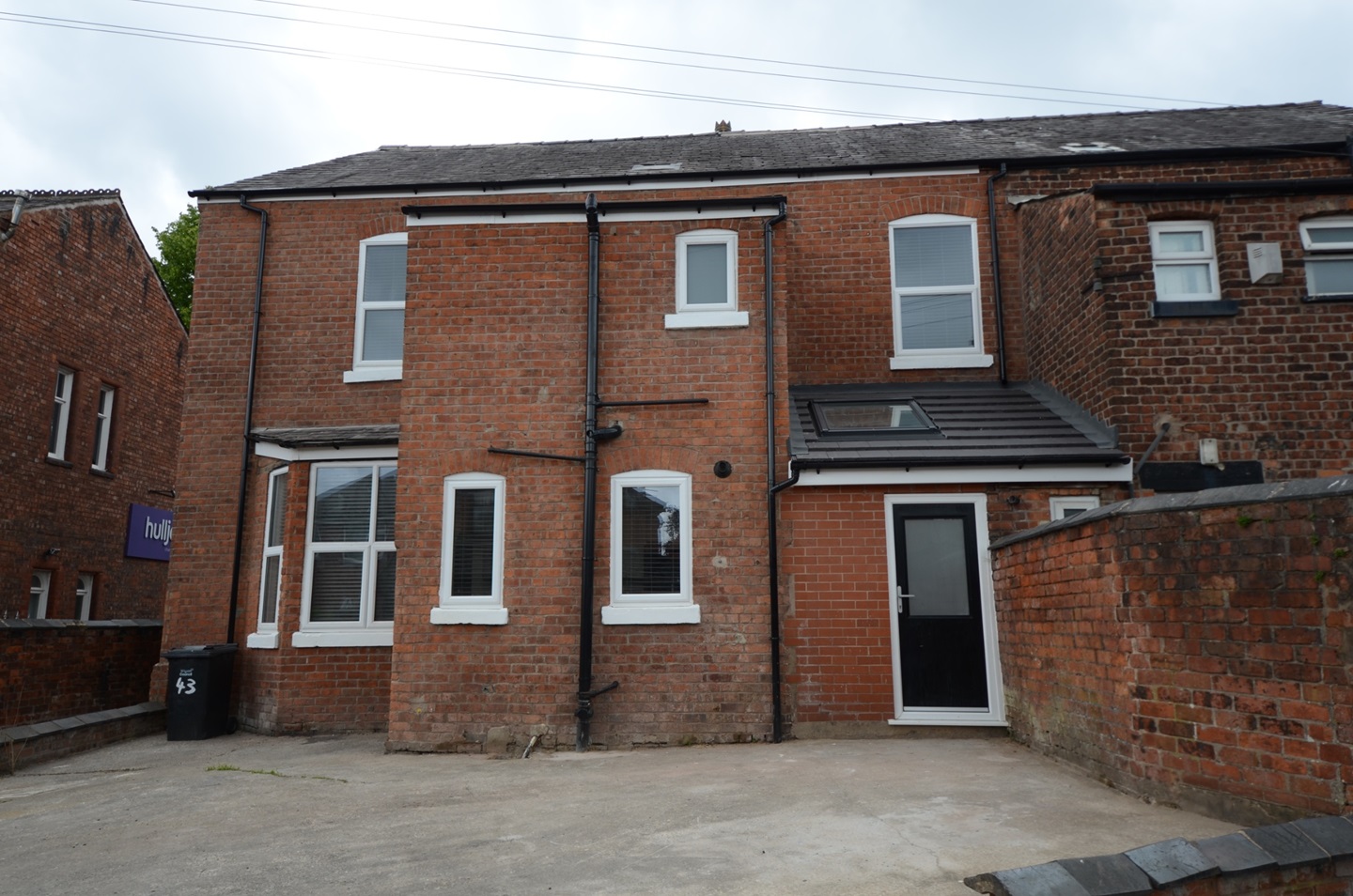 Wigan Room in a Shared House, Bridgeman Terrace, WN1 To Rent Now for £520.00 p/m