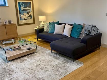 3 Bed Flat, Hitcham Court, N12