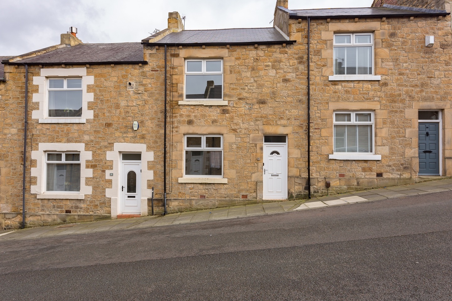 BlaydonOnTyne 2 Bed SemiDetached House, Theresa Street, NE21 To