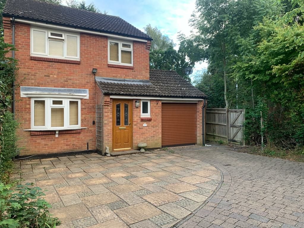 Borehamwood 3 Bed Detached House, Pinewood Close, WD6 To Rent Now