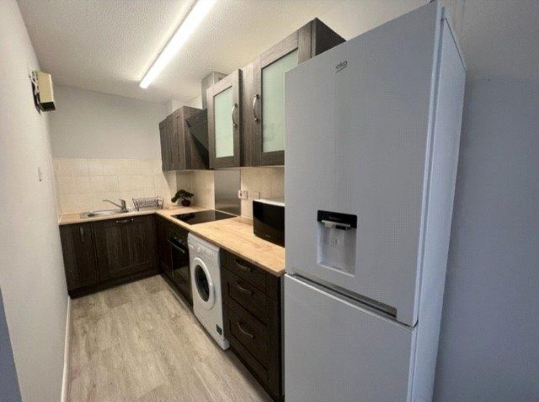 Deptford 2 Bed Terraced House, Greenland Mews, SE8 To Rent Now for