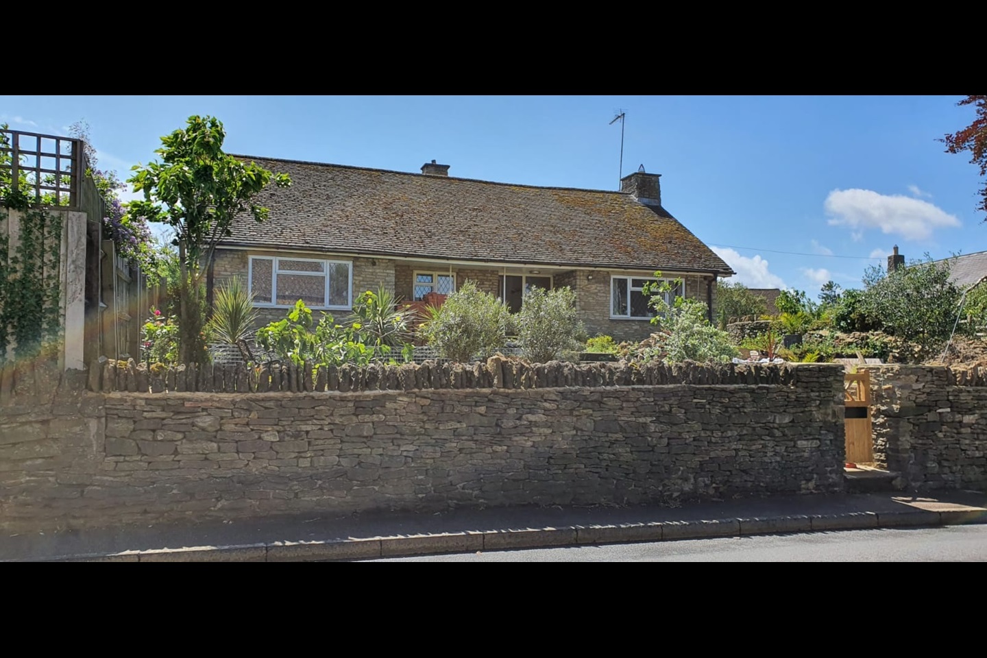 Farthinghoe, Brackley 3 Bed Detached House, Main Road, NN13 To Rent