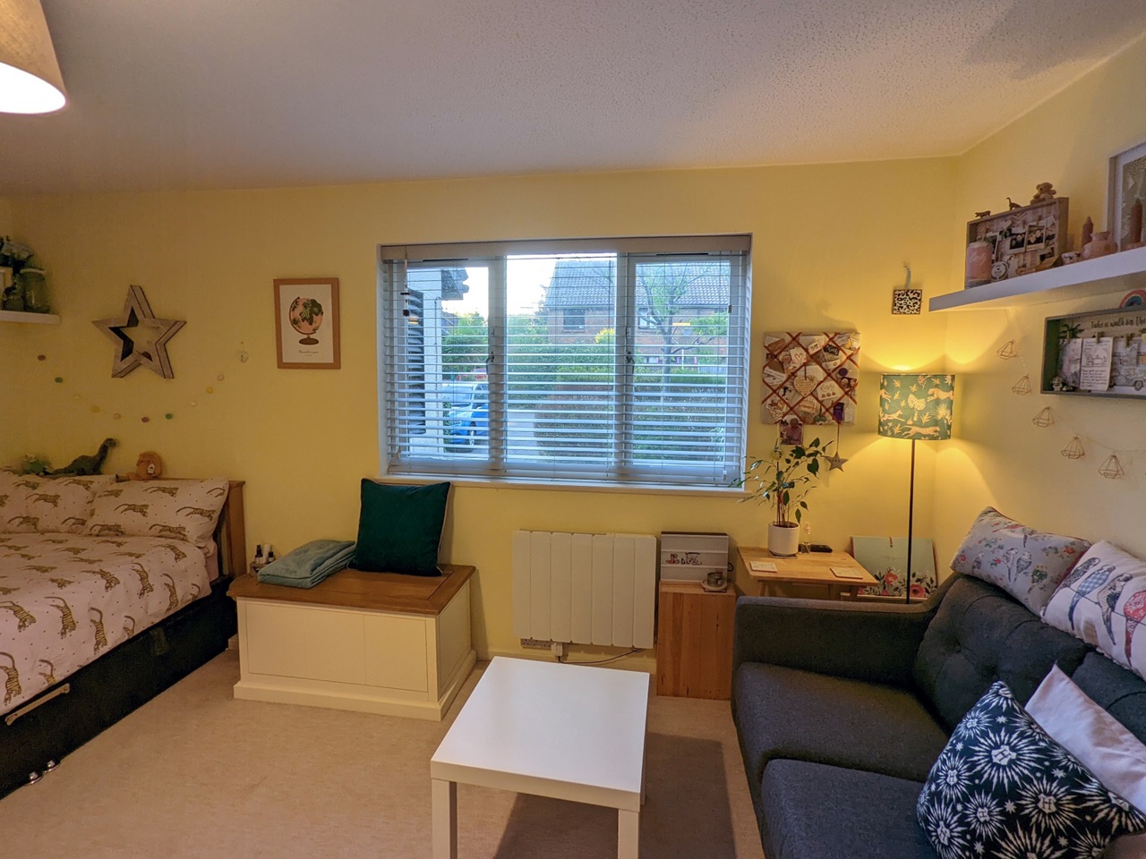 Horley Studio Flat, Rickwood, RH6 To Rent Now for £795.00 p/m