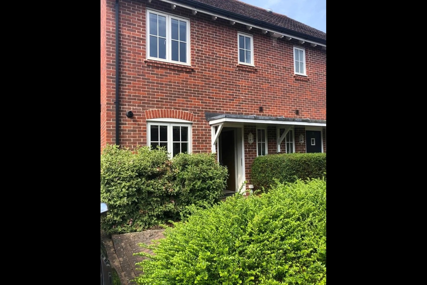 Chichester 3 Bed SemiDetached House, Wealden Drive