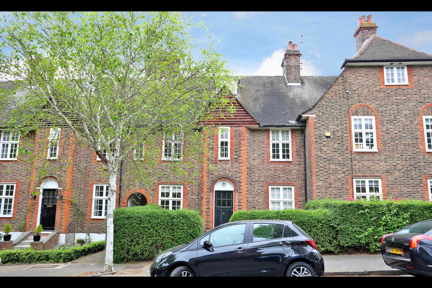 London 6 Bed Terraced House, Crescent, W5 To Rent Now for