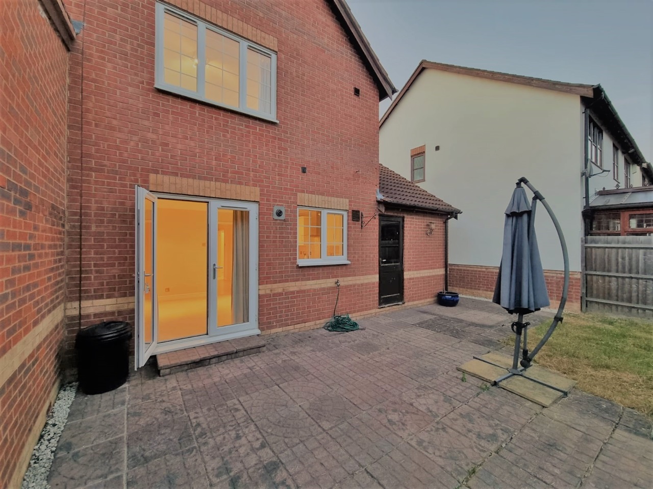 Wavendon Gate, Milton Keynes 3 Bed SemiDetached House, Mithras
