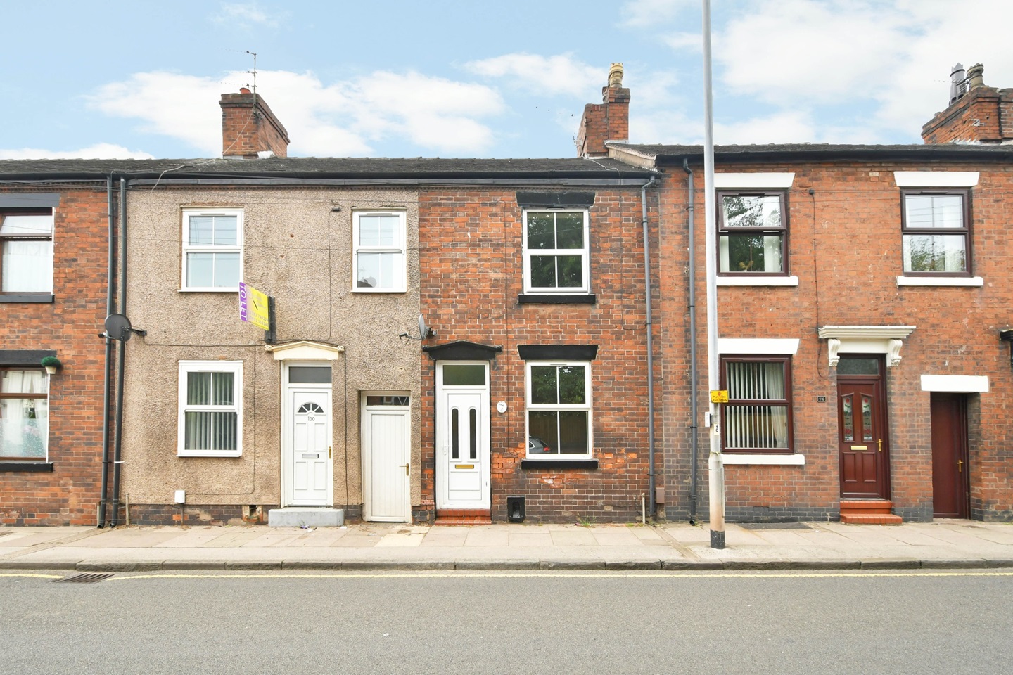 Chesterton, NewcastleUnderLyme 3 Bed Terraced House, London Road