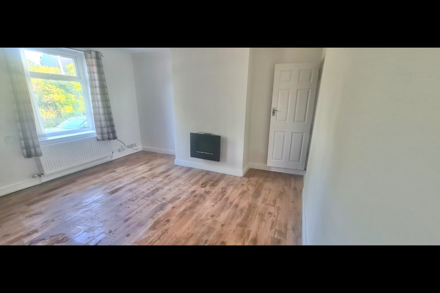 Bradford 2 Bed Terraced House, Toftshaw Lane, BD4 To Rent Now for £