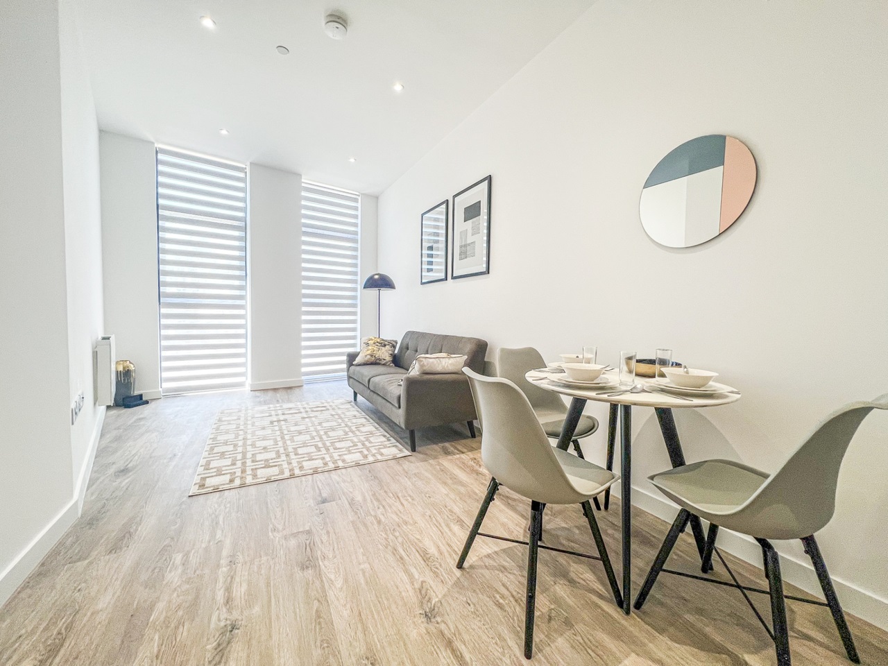 Swindon 1 Bed Flat, Town Centre, SN2 To Rent Now for £855.00 p/m